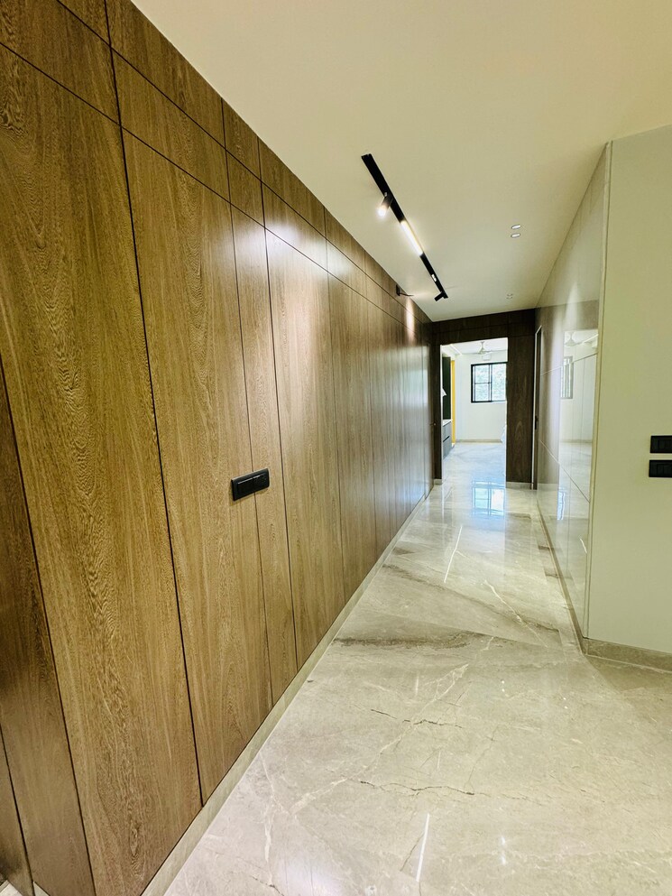 Room, unitech-south-city-ii 4 Bedroom 360 Sq.Yd. Builder Floor In Sector 50 Gurgaon 7827473