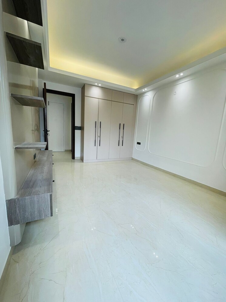 Room, ansal-api-esencia 4 Bedroom 250 Sq.Yd. Builder Floor In Sector 67 Gurgaon 7827474