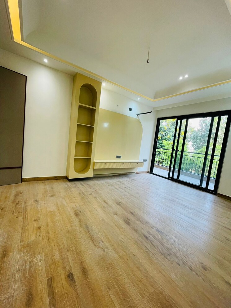 Room, ansal-api-esencia 4 Bedroom 250 Sq.Yd. Builder Floor In Sector 67 Gurgaon 7827474