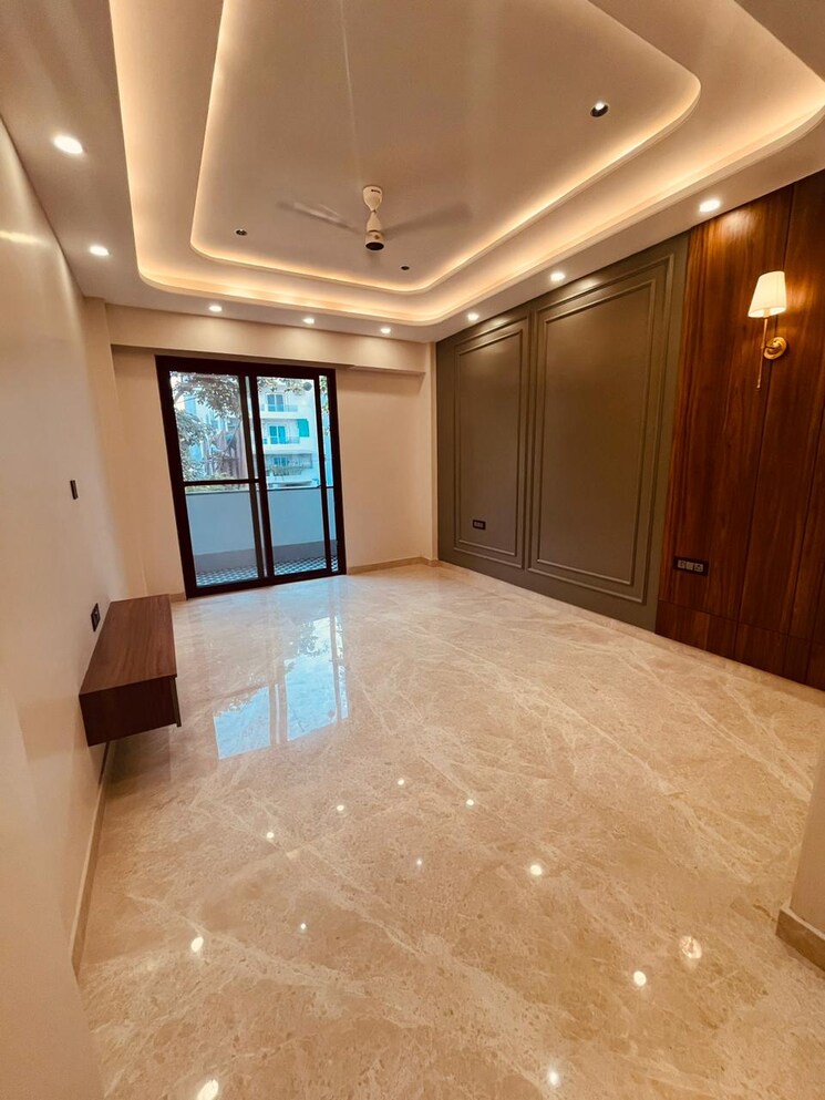 Room, bptp-astaire-gardens 4 Bedroom 300 Sq.Yd. Builder Floor In Sector 70a Gurgaon 7827498