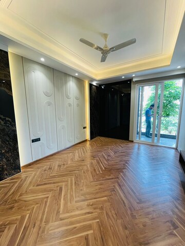 Bedroom in 4 BHK Builder Floor at BPTP Astaire Gardens, Sector 70a – for Sale