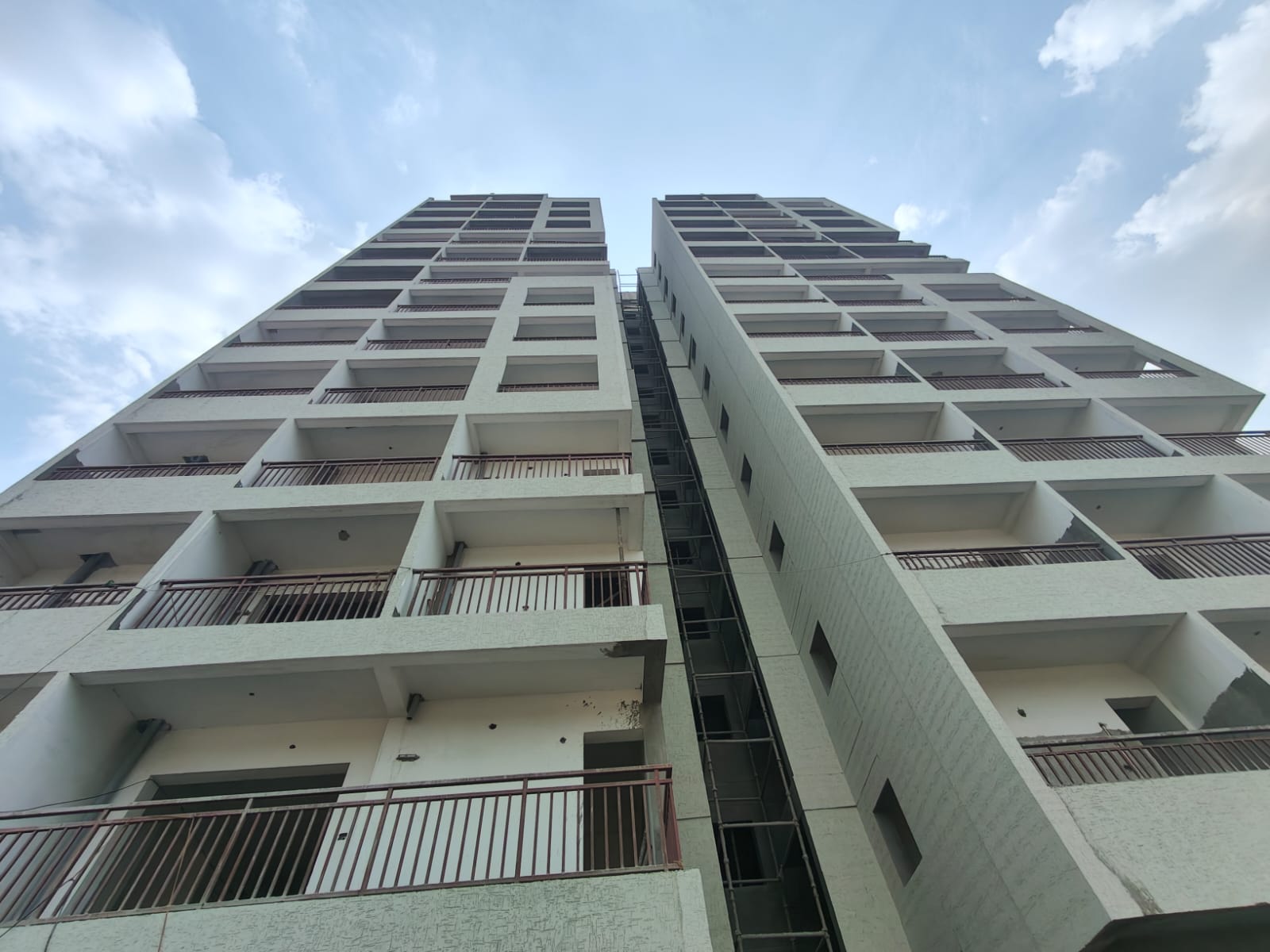3 BHK Apartment For Sale in Rock Hilton Heights