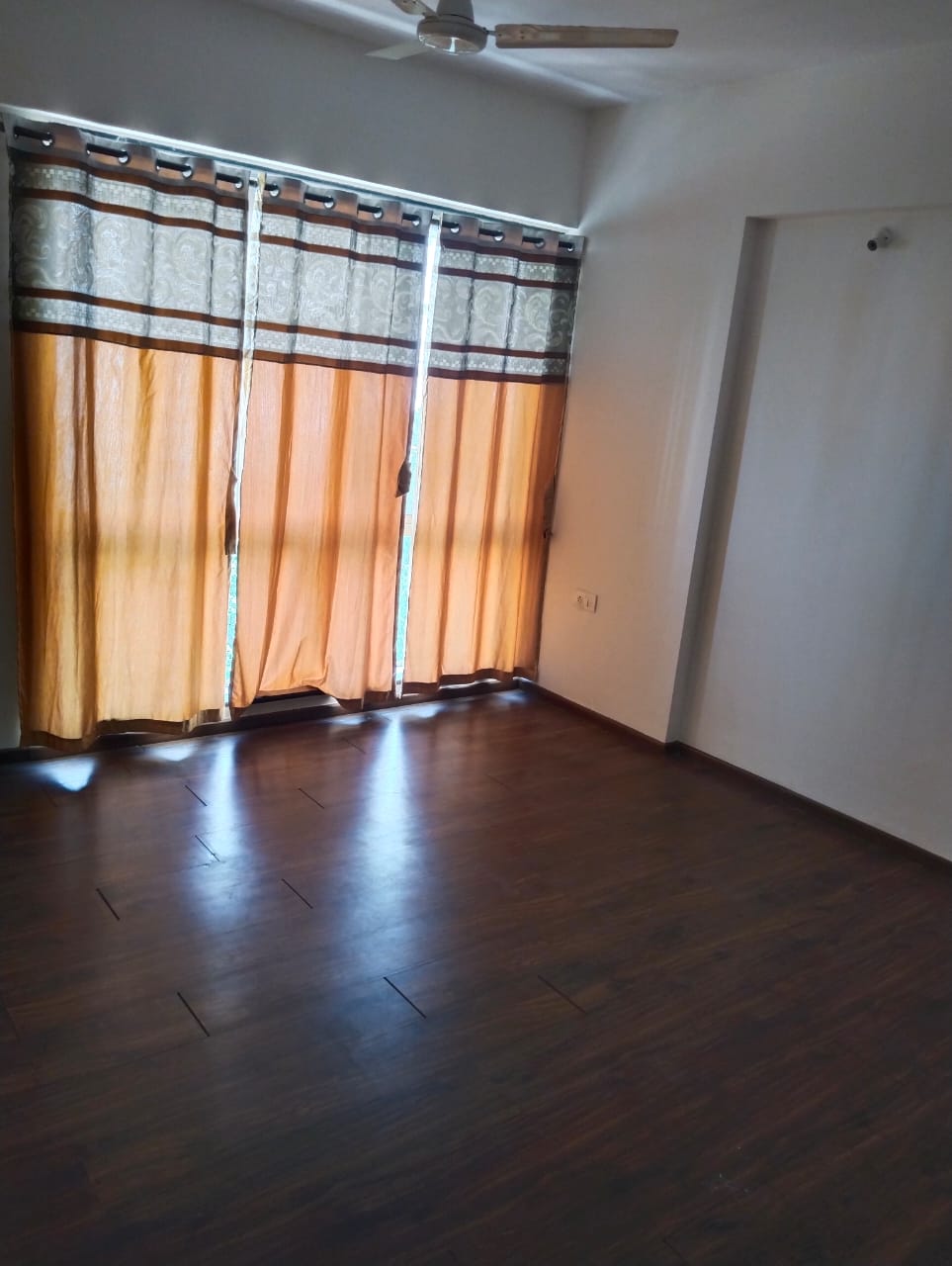 2.5 BHK Apartment For Resale in Kandivali West Mumbai  7827913