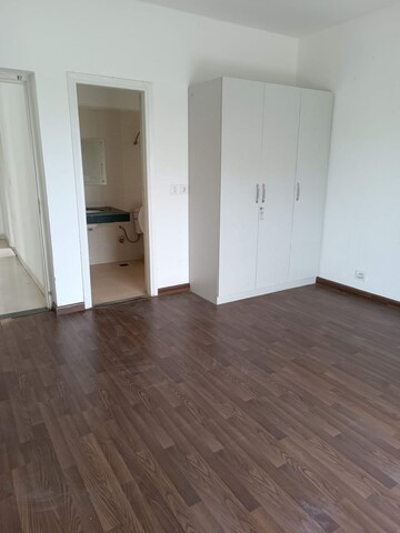 3 BHK Apartment For Sale in Omaxe Royal Residency Faridabad, Sector 79