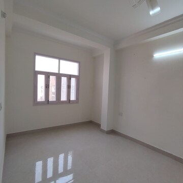 2 BHK Builder Floor For Rent in Chattarpur