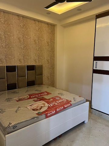 Bedroom in 4 BHK Builder Floor at Vasundhara Sector 10 – for Rent