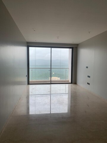 2.5 BHK Apartment For Resale in Kurla West Mumbai  7828082