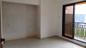 Room in 2 BHK Apartment at Naupada – for Sale