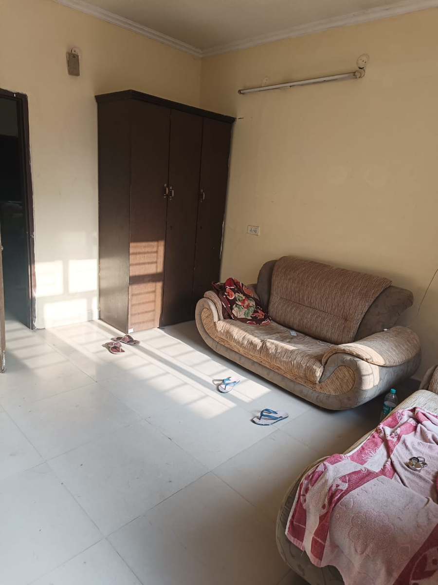2 BHK + Pooja Room Builder Floor For Sale in VIP Ashiana Homes