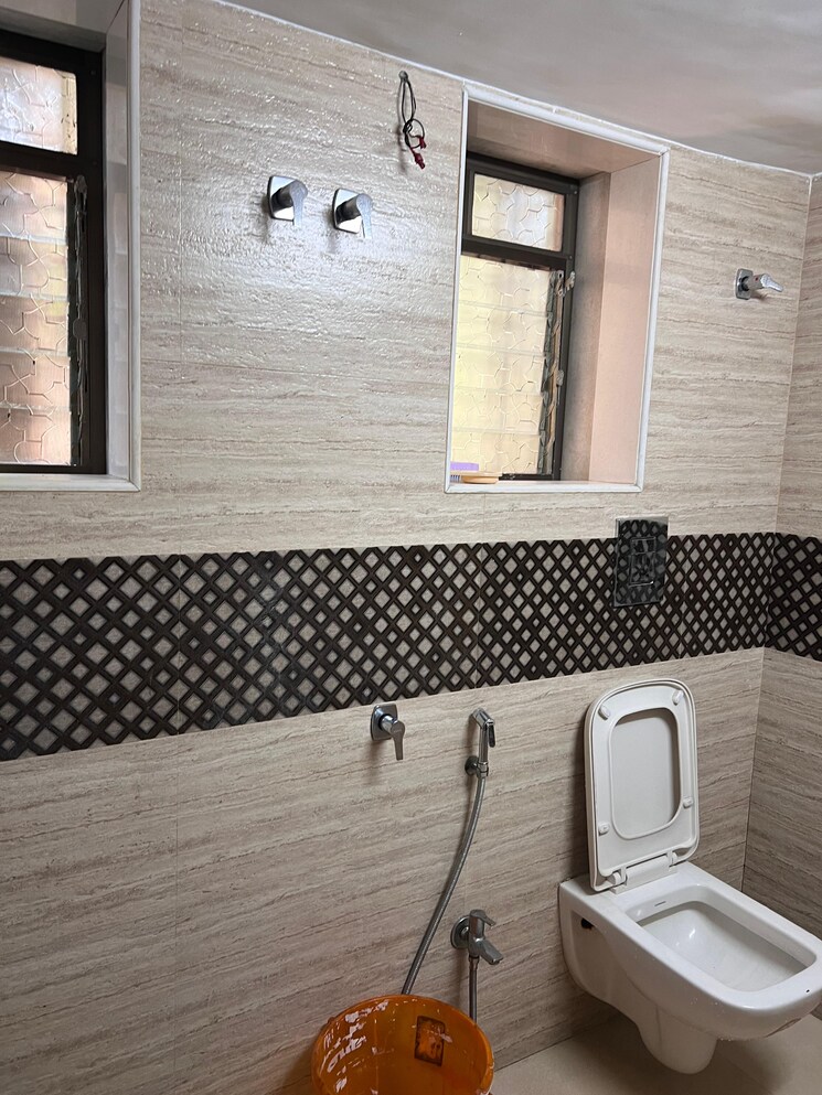 Bathroom, swaraj-kalash 2 Bedroom 750 Sq.Ft. Apartment In Chembur Mumbai 7828259