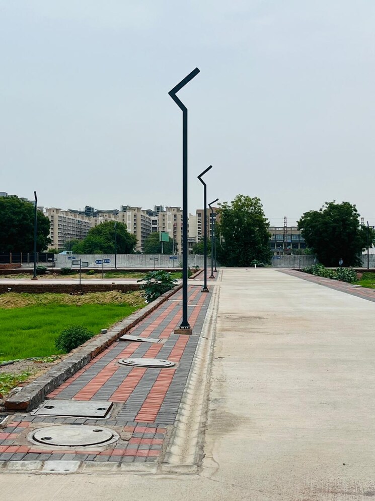 Garden, rof-green-meadows  125 Sq.Yd. Plot In Sohna Sector 34 Gurgaon 7828353