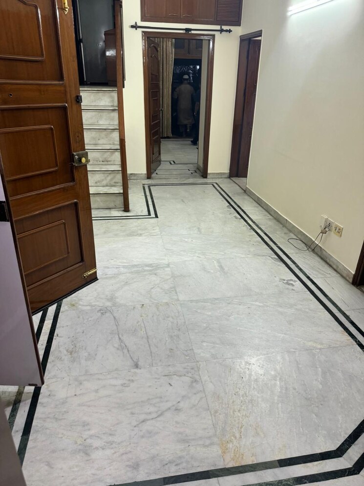 Exterior View, nizamuddin 3 Bedroom 200 Sq.Yd. Builder Floor In Nizamuddin Delhi 7828367