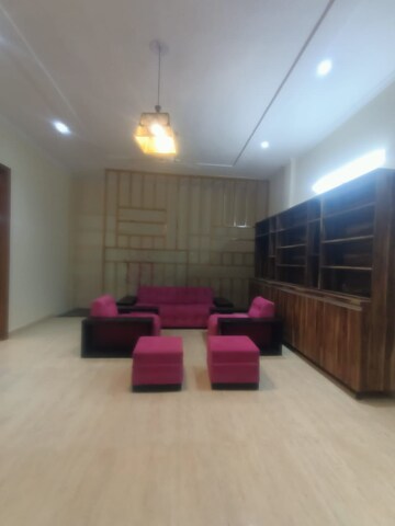 रेसिडेंशियल फ्लैट वर्ग फुट फॉर रेंट इन अहिंसा खंड 1 ग़ाज़ियाबाद  7828706