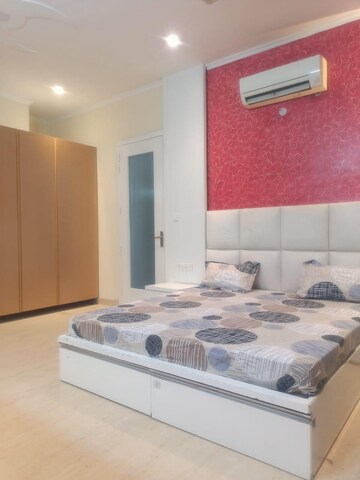 रेसिडेंशियल फ्लैट वर्ग फुट फॉर रेंट इन अहिंसा खंड 1 ग़ाज़ियाबाद  7828706