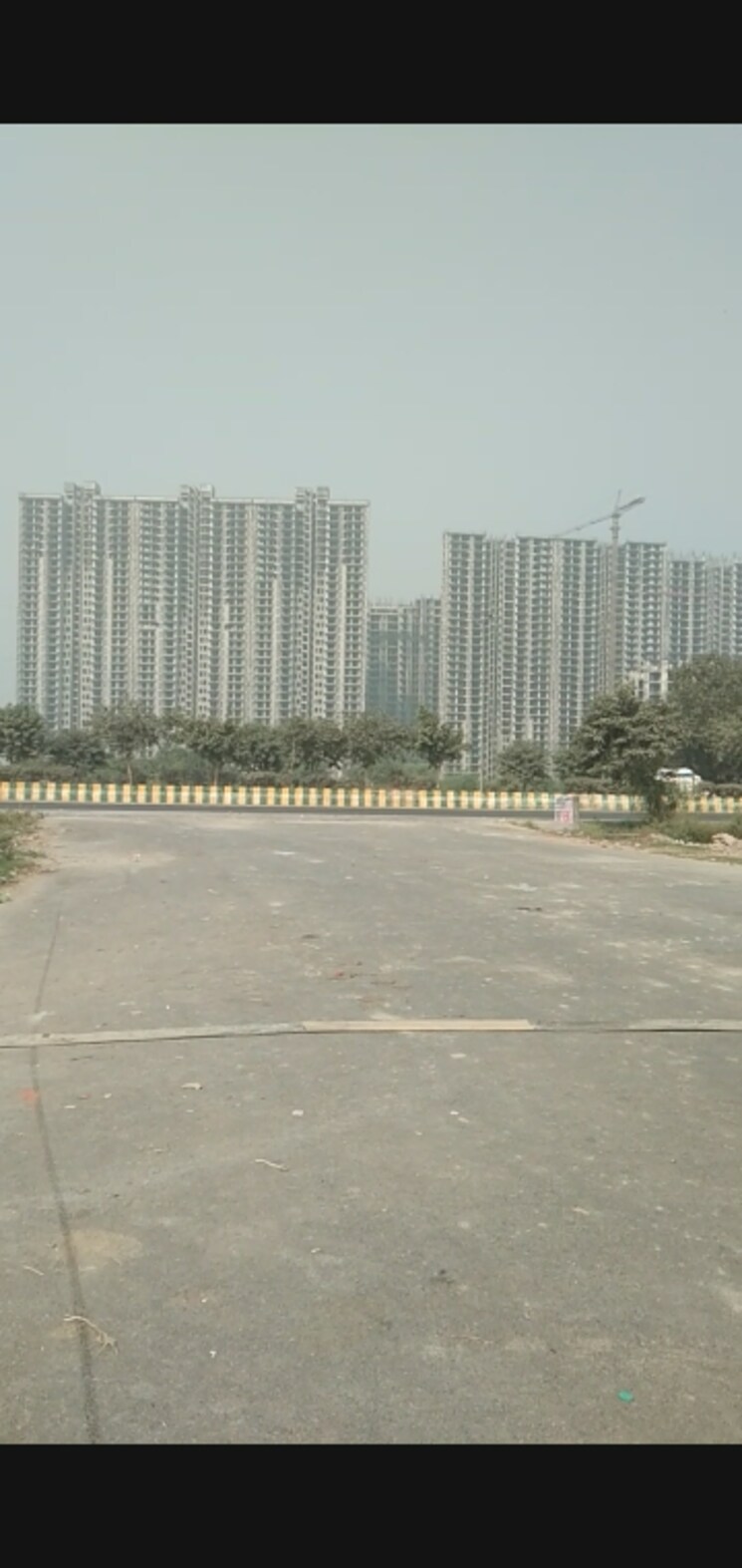 Exterior View, horizon-iridia  92 Sq.Yd. Plot In Sector 86 Noida 7828744