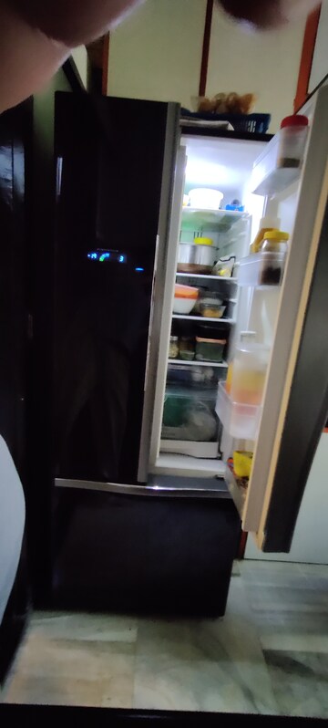  2 BHK Apartment at Santacruz West – for Sale