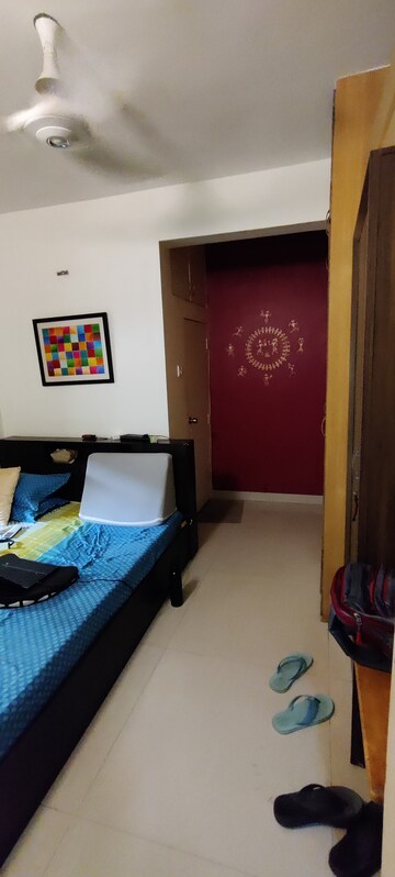 Bedroom in 2 BHK Apartment at Santacruz West – for Sale