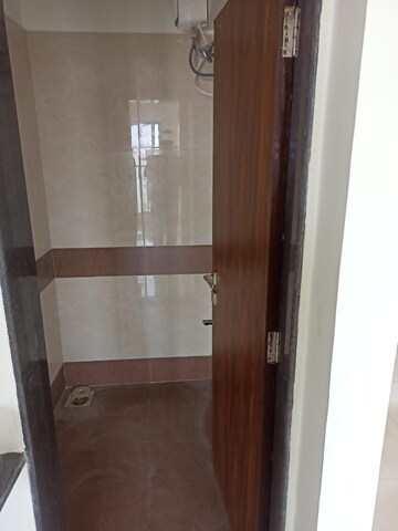 Bathroom in 3 BHK Apartment at Vaibhavlaxmi Peak 25, Vikhroli East – for Rent