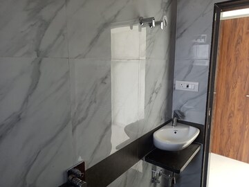 Bathroom in 3 BHK Apartment at Vaibhavlaxmi Peak 25, Vikhroli East – for Rent