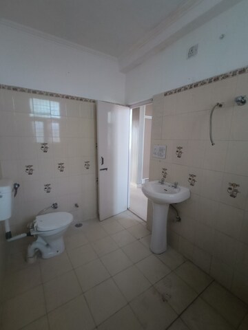 Bathroom in 3 BHK Builder Floor at MS Enclave Zirakpur, Dhakoli Village – for Sale