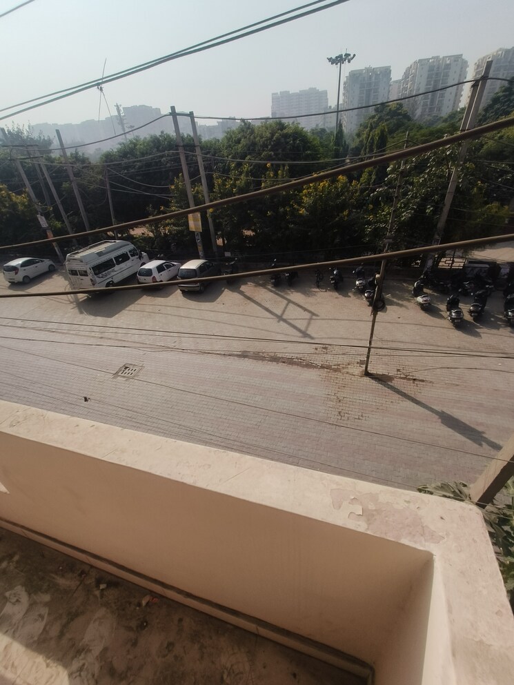 Balcony, ms-enclave-zirakpur 3 Bedroom 135 Sq.Yd. Builder Floor In Dhakoli Zirakpur 7828999