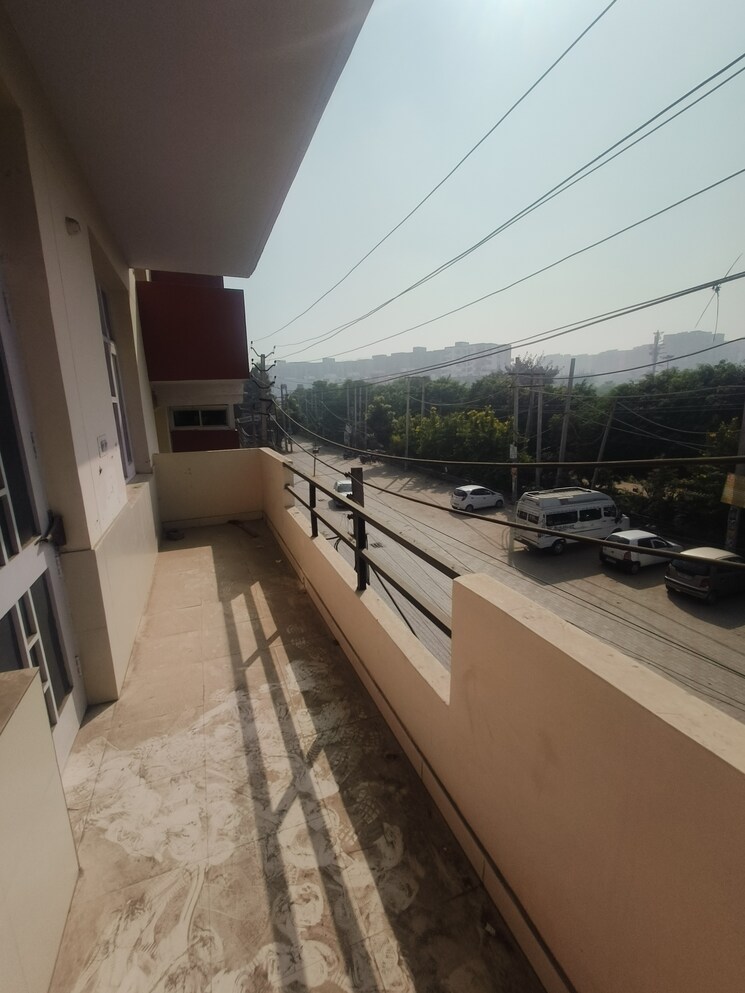 Balcony, ms-enclave-zirakpur 3 Bedroom 135 Sq.Yd. Builder Floor In Dhakoli Zirakpur 7828999