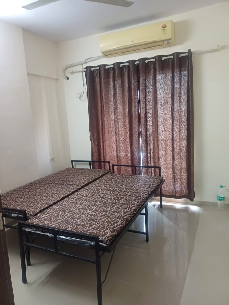 Bedroom, best-complex-andheri-west 3 Bedroom 950 Sq.Ft. Apartment In Andheri West Mumbai 7829060