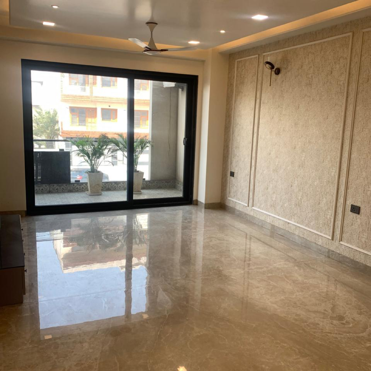 4 BHK + Pooja Room,Servant Room,Study Room,Extra Room 3400 Sq.Ft. Builder Floor in BPTP Park Central