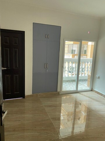 3 BHK Apartment For Rent in Migsun Ultimo, Omicron Iii Greater Noida