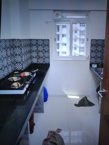 Furnished Amenities in 1 BHK Apartment at Lodha Amara, Kolshet Road – for Sale