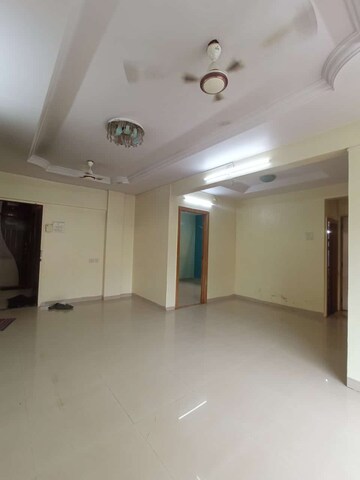 Room in 1 BHK Apartment at Sky Tower, Vasai East – for Sale