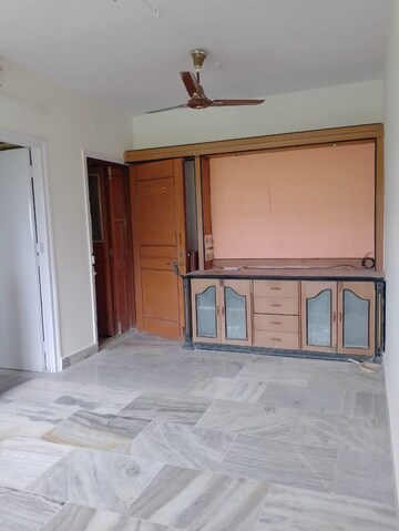Room in 1 BHK Apartment at Indira Vasahat, Vasai East – for Sale