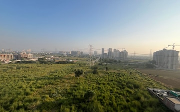 Plot For Sale in Maruti Kunj