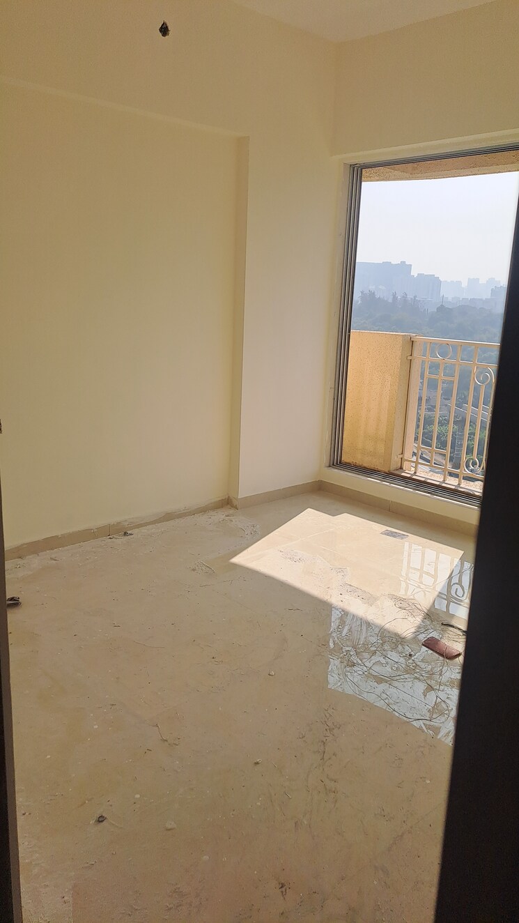 Room, shree-tirupati-stg-signature-residency 2 Bedroom 735 Sq.Ft. Apartment In Ghodbunder Road Thane 7829644