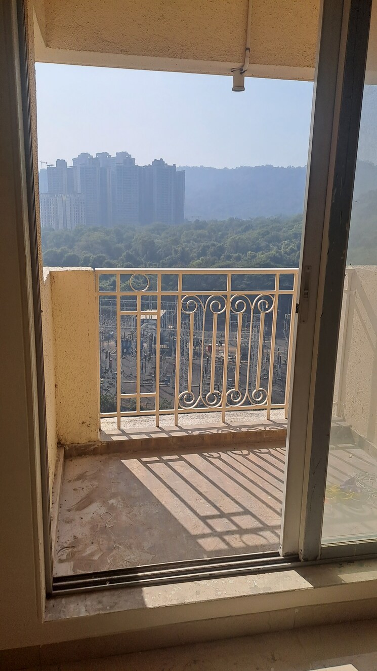 Room, shree-tirupati-stg-signature-residency 2 Bedroom 735 Sq.Ft. Apartment In Ghodbunder Road Thane 7829644