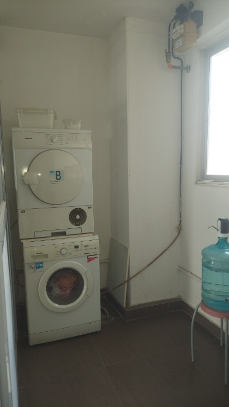 Bathroom, imperial-heights-phase-2 3.5 Bedroom 1425 Sq.Ft. Apartment In Goregaon West Mumbai 7829860