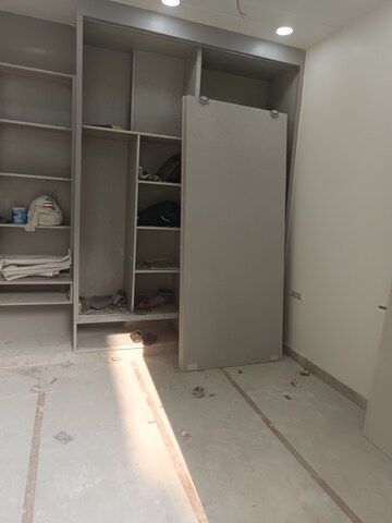 Building Lobby in 3 BHK Builder Floor at Rohini Sector 11 – for Sale