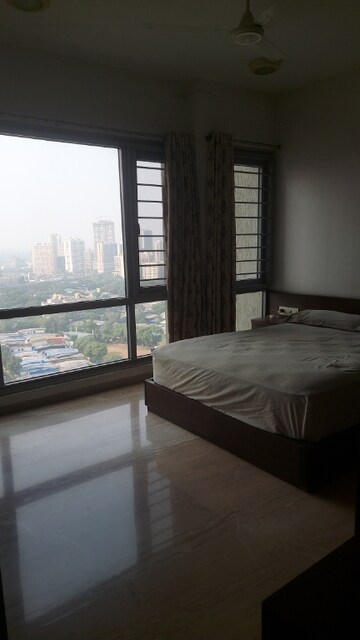 Bedroom in 3.5 BHK Apartment at Imperial Heights Phase 2, Goregaon West – for Sale