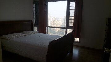 Bedroom in 3.5 BHK Apartment at Imperial Heights Phase 2, Goregaon West – for Sale