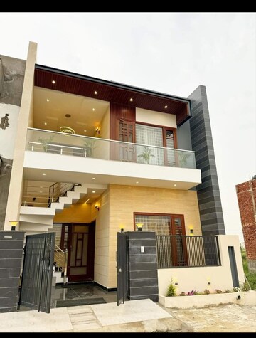 2.5 BHK Independent House For Resale in Gomti Nagar Lucknow  7829912