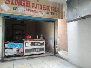 Commercial Shop 129 Sq.Ft. For Rent in New Friends Colony Delhi  7829983