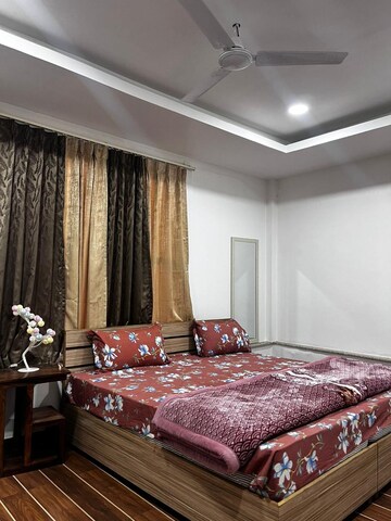 Bedroom in 3.5 BHK Villa at Sector 128 – for Sale