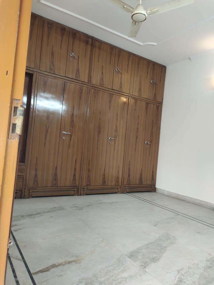 undefined, lajpat nagar 4 2 Bedroom 900 Sq.Ft. Builder Floor In Lajpat Nagar 4 Delhi 7830273