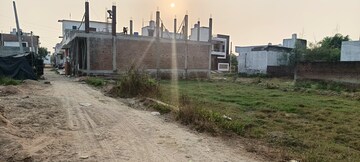  Plot – Exterior View View at Jankipuram Extension - for Sale