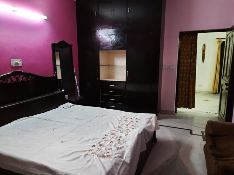 Bedroom, ansal-plaza-sector-23 3 Bedroom 2000 Sq.Ft. Independent House In Sector 23 Gurgaon 7830435