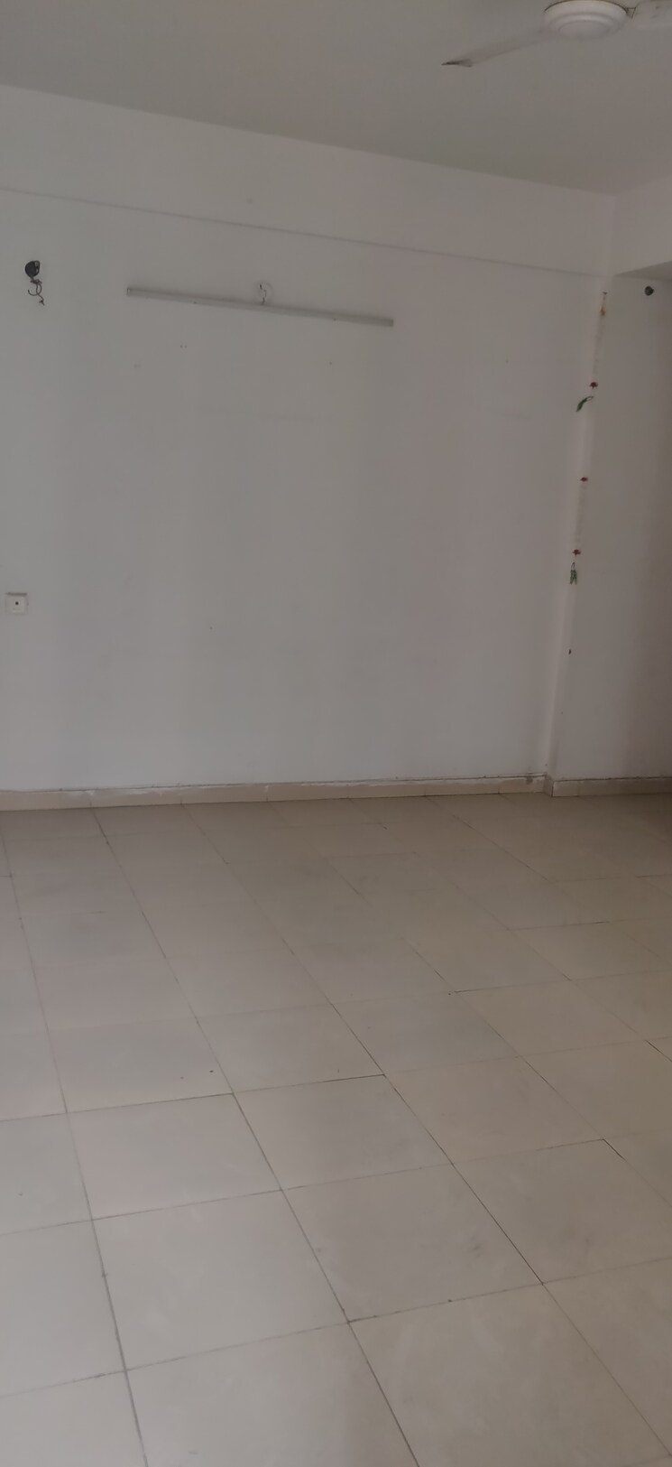 Room, auric-city-homes 3 Bedroom 672 Sq.Ft. Apartment In Sector 82 Faridabad 7830513