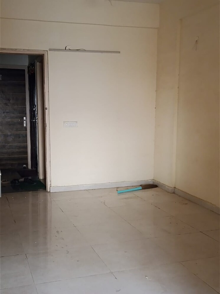 Room, gls-arawali-homes 2 Bedroom 576 Sq.Ft. Apartment In Sohna Sector 4 Gurgaon 7830858