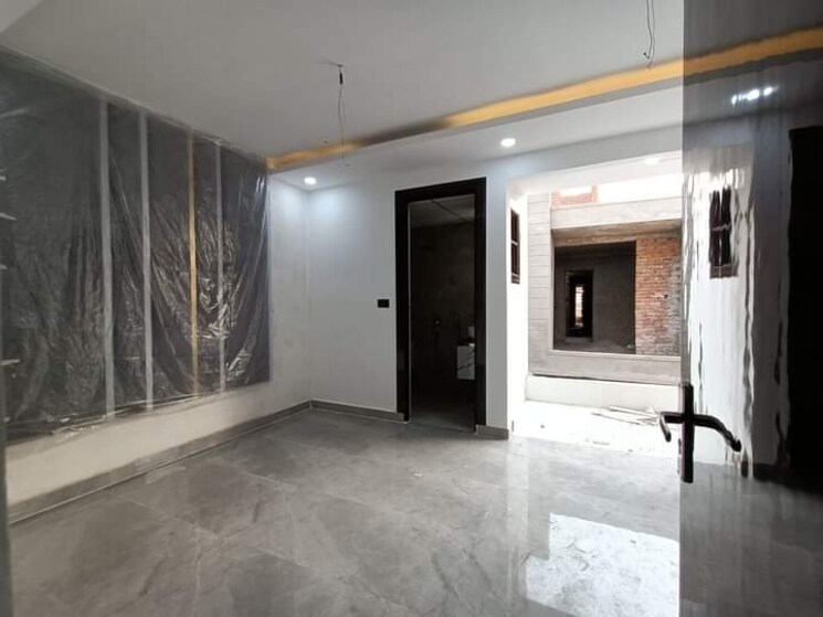 Room, puri-kohinoor 3 Bedroom 856 Sq.Yd. Apartment In Sector 89 Faridabad 7830831