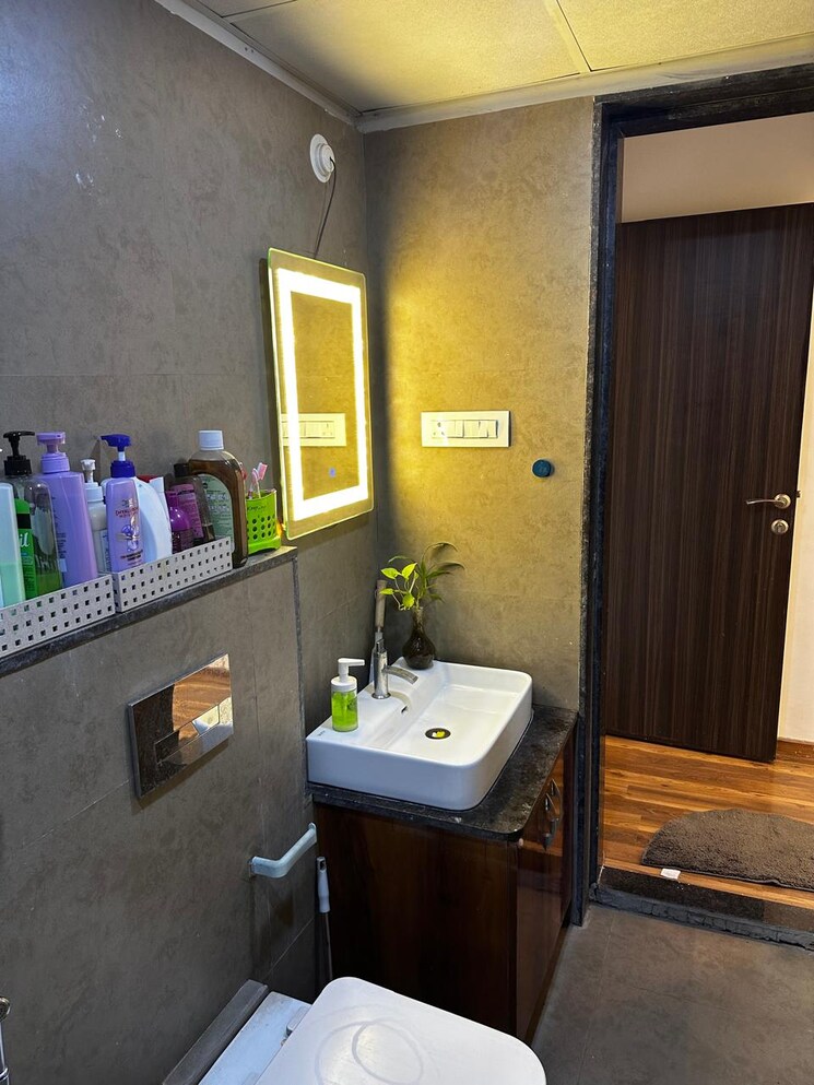 Bathroom, siddhi-highland-haven 2 Bedroom 978 Sq.Ft. Apartment In Balkum Pada Thane 7831168