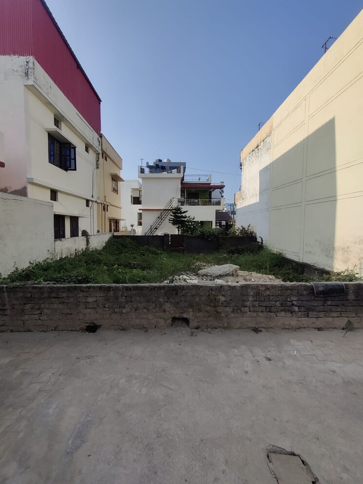 Exterior View, gms road  133 Sq.Yd. Plot In Gms Road Dehradun 7831196